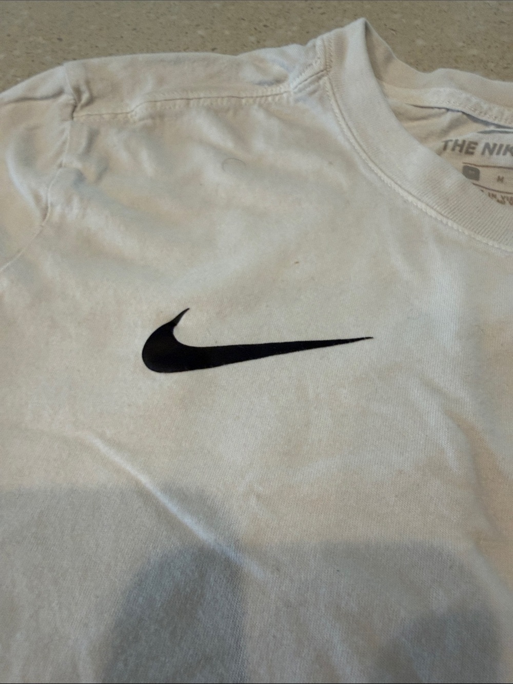 Nike White Team USA Short-Sleeve Men's Tee with Navy Accents - Picture 3 of 4